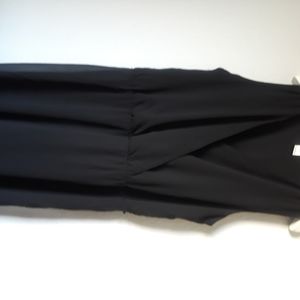 Black Halo Sleeveless wide leg Jumpsuit